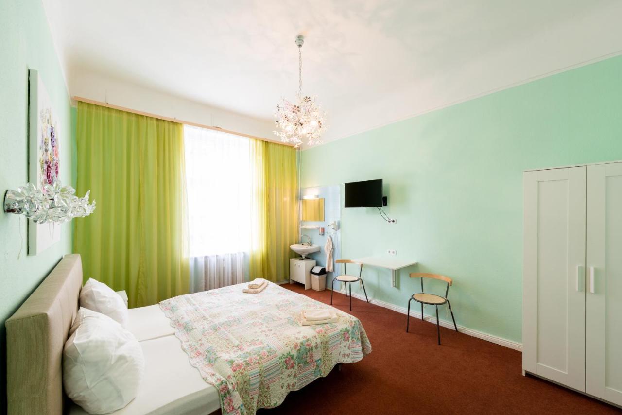 Hotel Pension Dahlem Berlin Luaran gambar