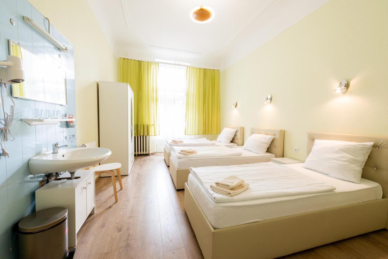 Hotel Pension Dahlem Berlin Luaran gambar